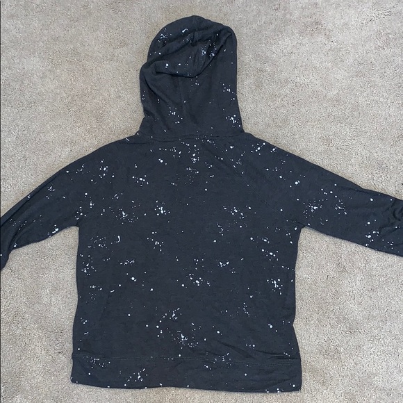 Gray paint splatter hoodie - Picture 2 of 4